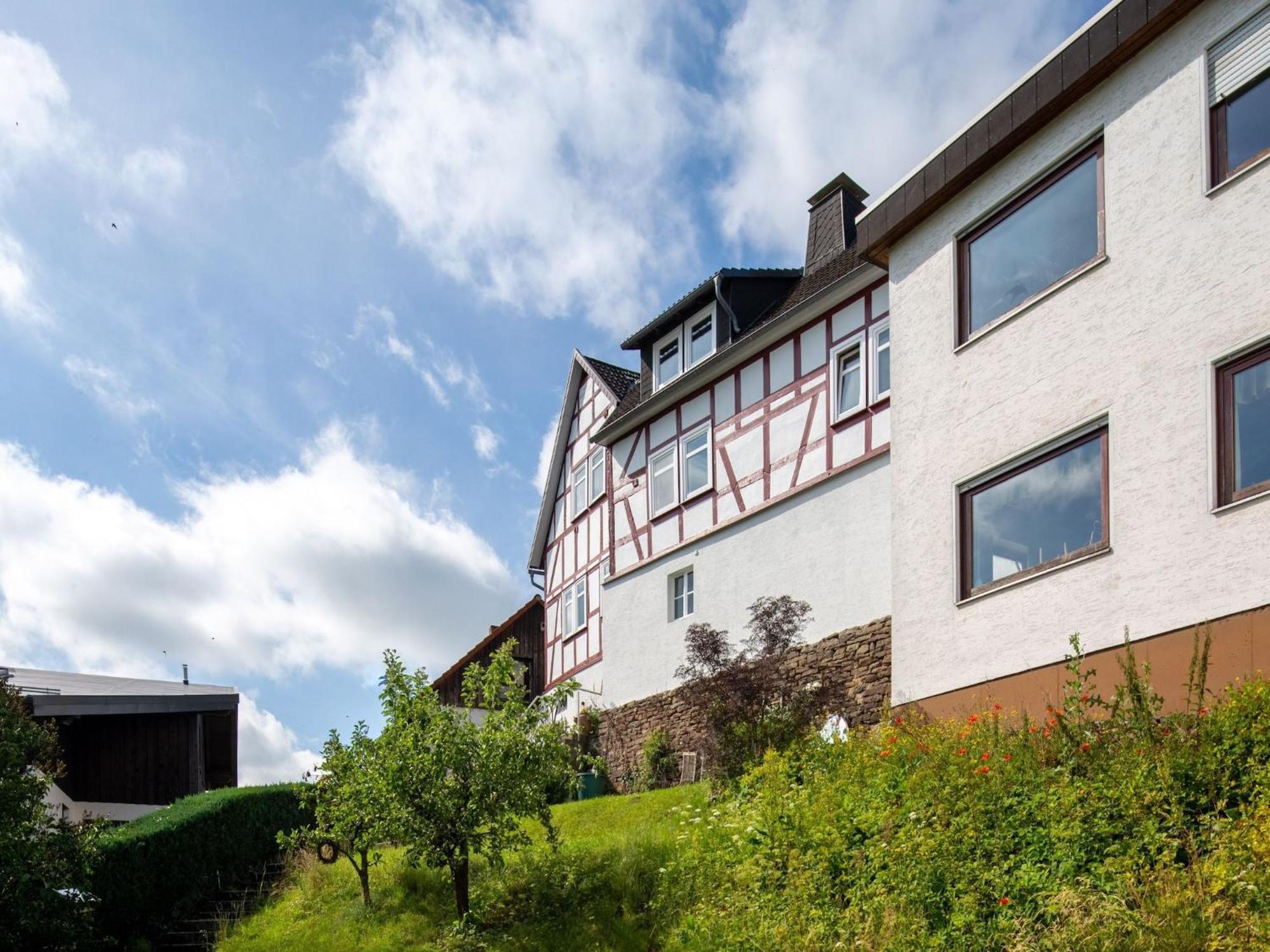 Delightful Holiday Home In Battenberg Near Forest Exterior photo