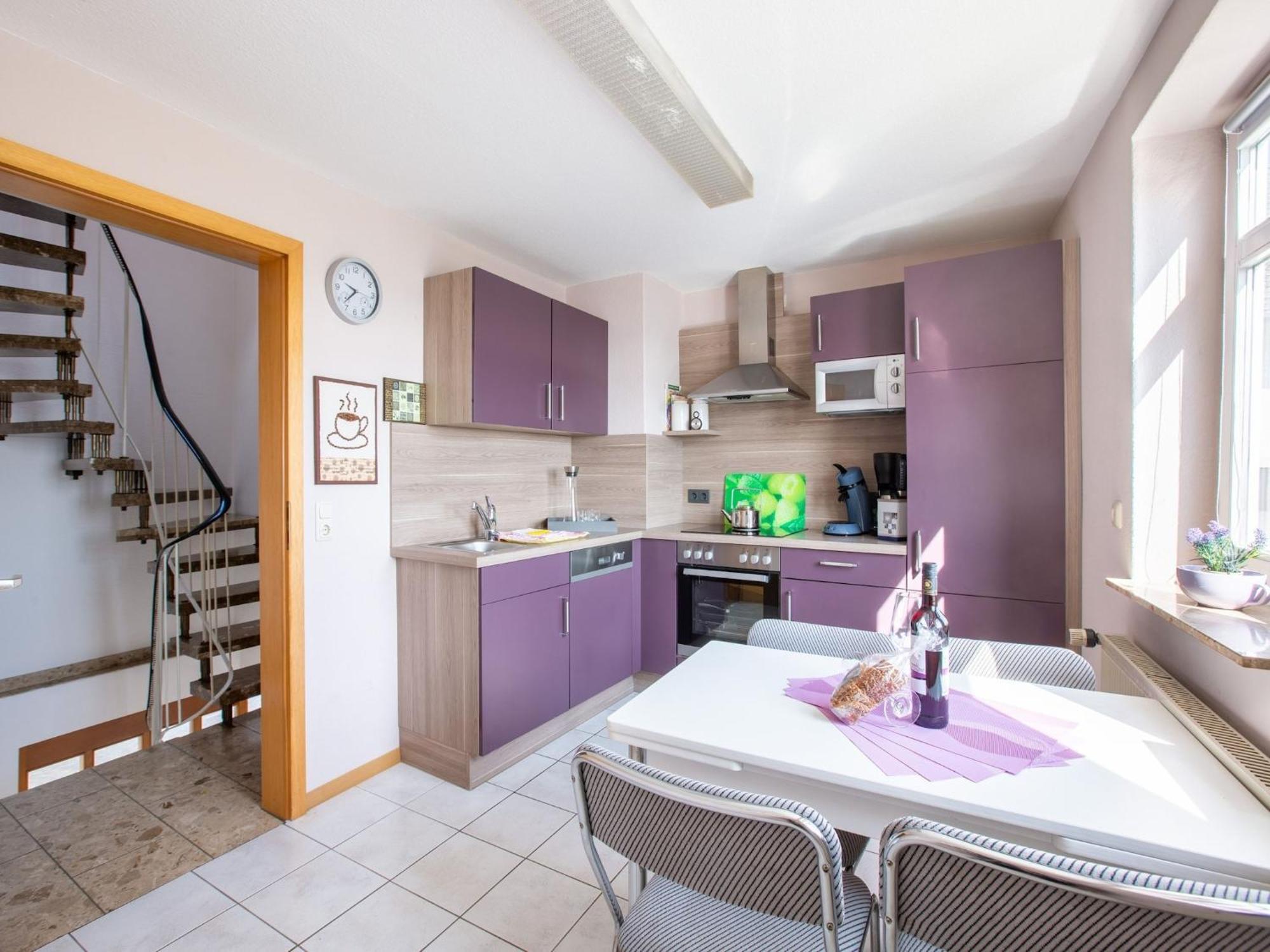 Delightful Holiday Home In Battenberg Near Forest Exterior photo